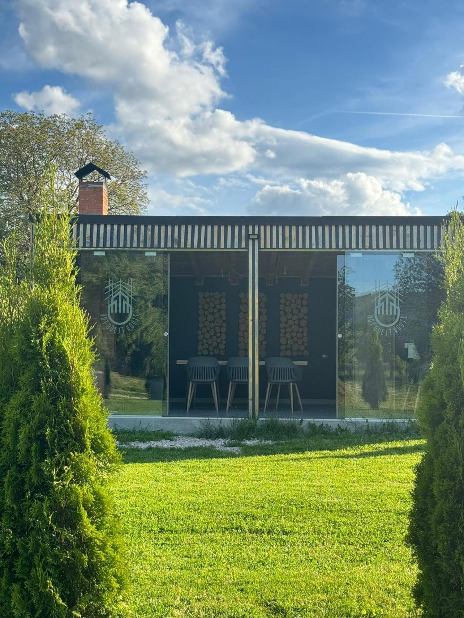 Rdt Guest House-Rai Din Transilvania Moieciu de Jos Exterior foto